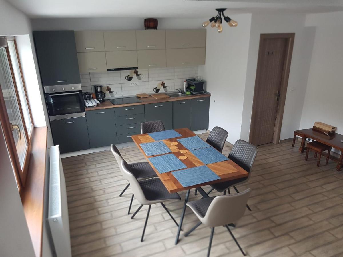 Hotel Viata La Tara Cerna Cerna  Esterno foto